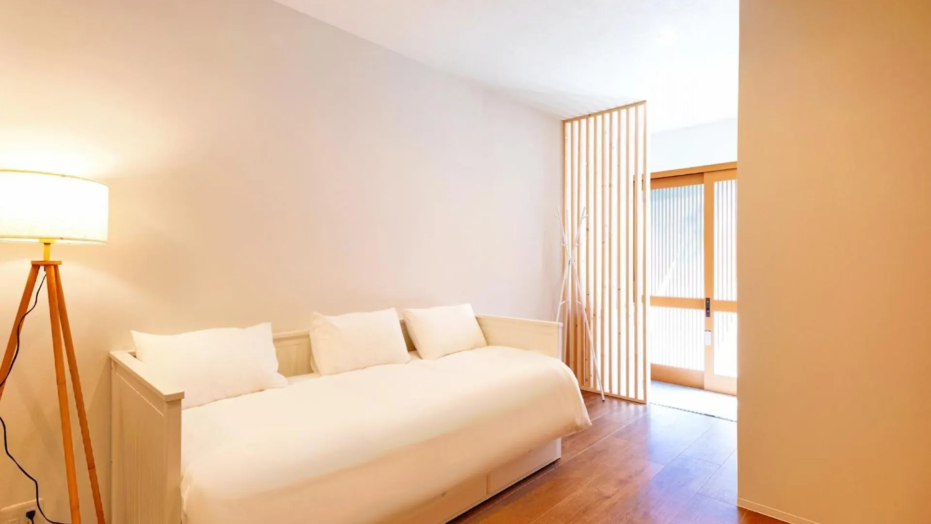 Aoba Momotani - Vacation Stay 18921 Osaka 0*,  Giappone